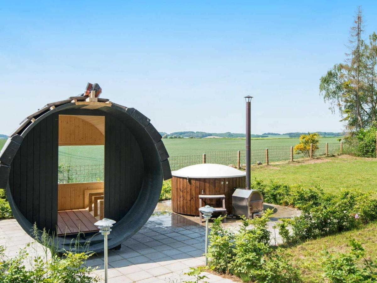 10 Person Holiday Home In Glesborg Habitación foto